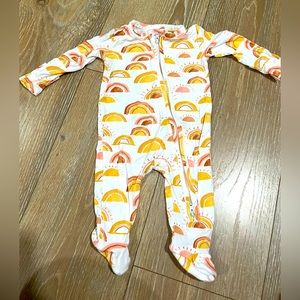 Angel Dear Yellow Rainbow Sleeper